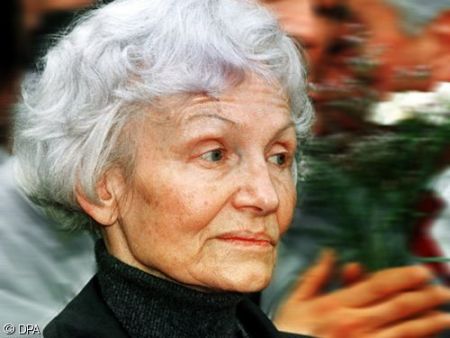 Μ. Χόνεκερ: Οι Ελληνες ξέρουν να αγωνίζονται,θα ξεπεράσουν την κρίση