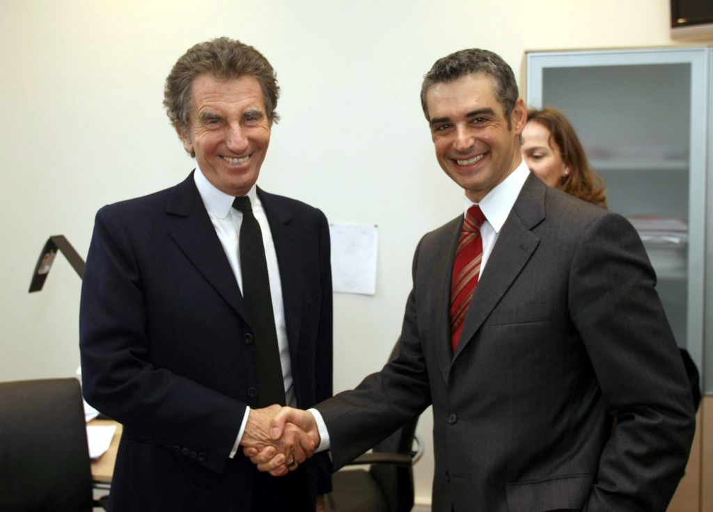 Ο Ζακ Λανγκ στηρίζει Φλοράνς Ντρορύ, με δήλωσή του στο «Βήμα»