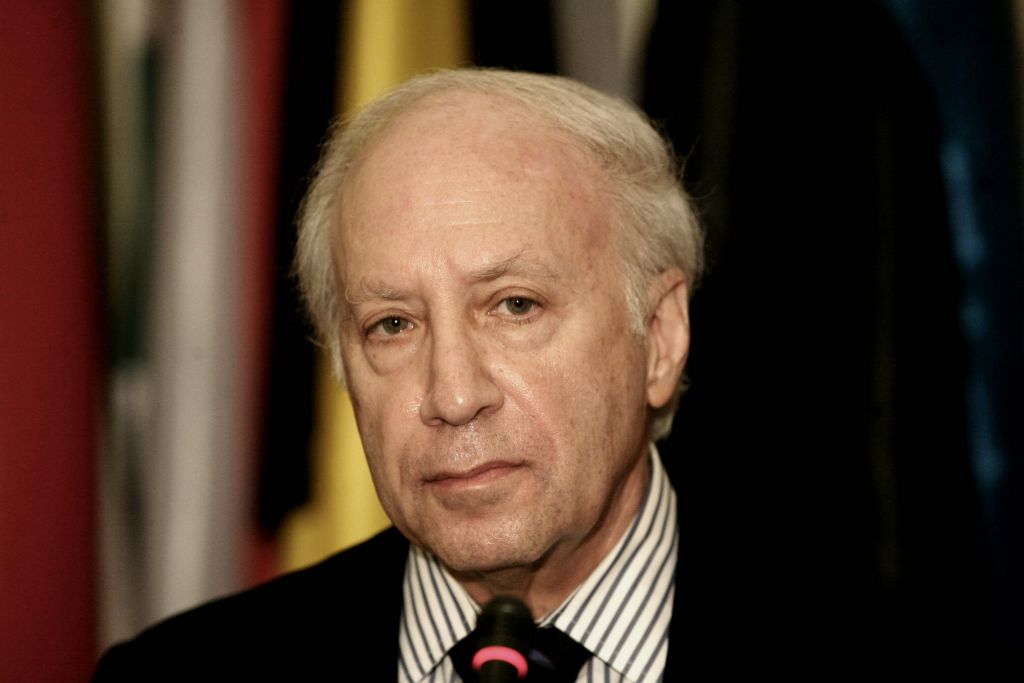 «Ανω Μακεδονία» τα Σκόπια στο ΝΑΤΟ