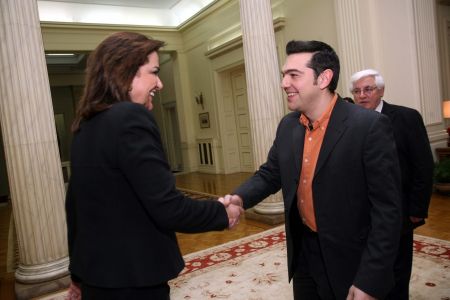 Θετικός ο Α. Τσίπρας στην πρόταση Ντ. Μπακογιάννη για «επιτροπή σοφών»