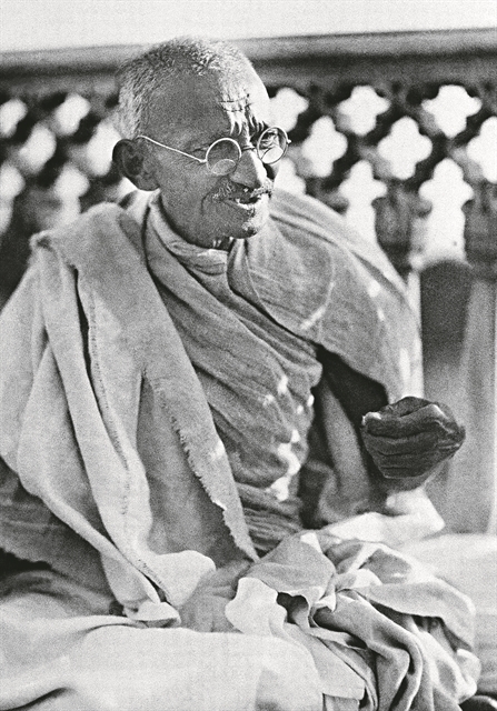 Μαχάτμα Γκάντι : «Προσηλυτίζω διά της πειθούς»