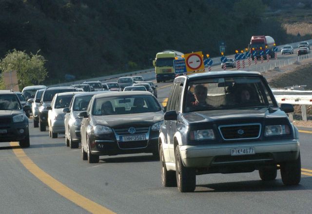 Σε επιφυλακή η Τροχαία εν όψει της εορταστικής κίνησης
