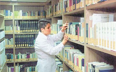 «Εγκαταλείπουν στην τύχη τους  τις πανεπιστημιακές βιβλιοθήκες»