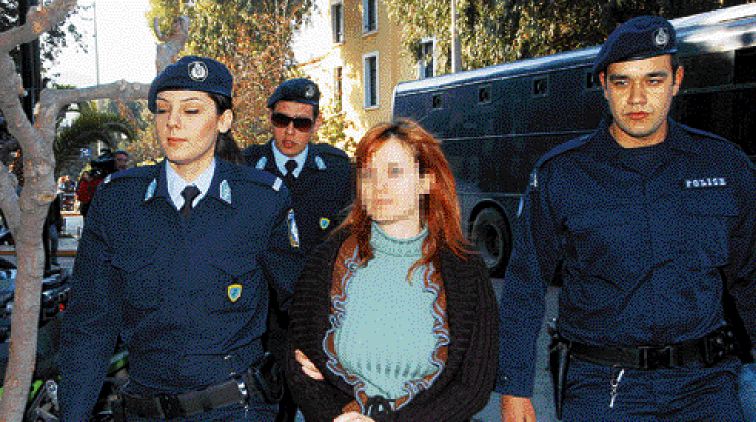 Ποιος θα σκότωνε την Εύη Τσέκου;