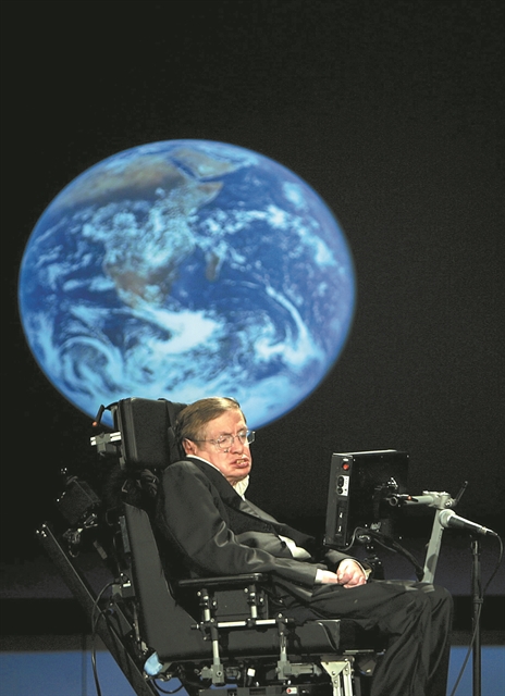 Πέρα από τις μαύρες τρύπες και το Big Bang