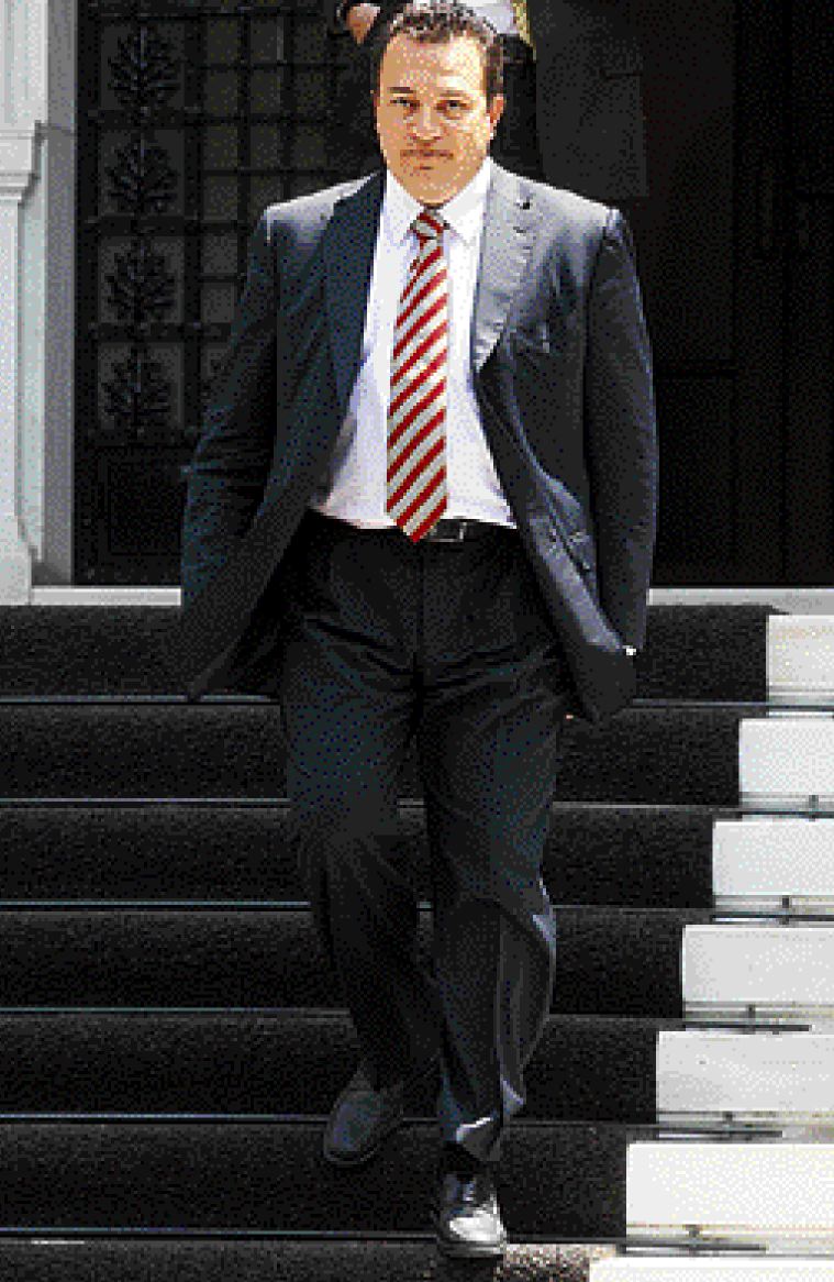 «Μόνη διέξοδος είναι η αναθεώρηση του άρθρου 16»