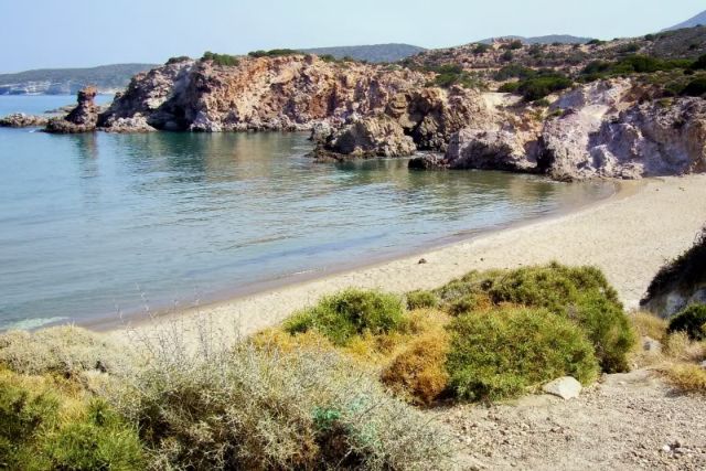 Χωρίς εξέταση των τίτλων ιδιοκτησίας το «ΟΚ» για επένδυση στη Μήλο