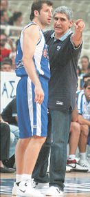 Η επιστροφή του Παπαλουκά στον Πειραιά