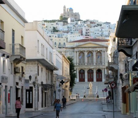 Ερωτες και πάθη στη Σύρο