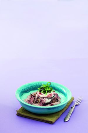 Μπακαλιάρος με θαλασσινά σε σκορδαλιά