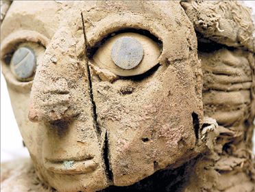 πρόσωπα & ΠΑΡΑΣΚΗΝΙΑ