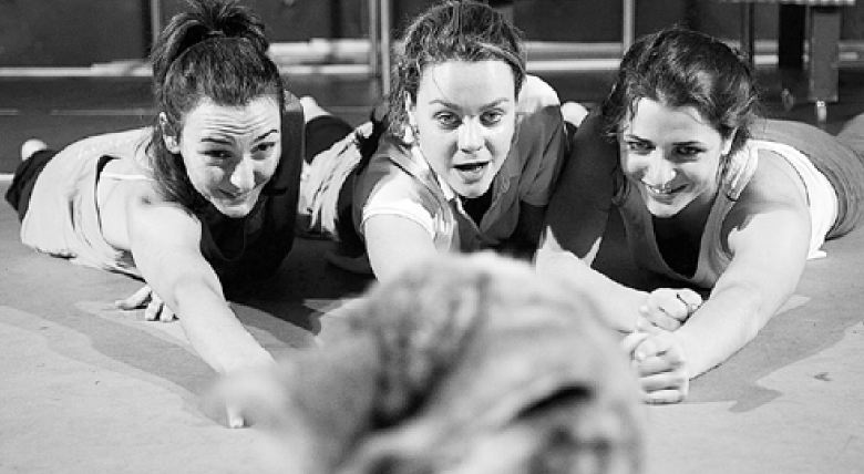 Η Αλίκη και οι γίγαντες