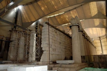 «Πράσινο φως» για 5 φύλακες στον ναό του Επικούρειου Απόλλωνα