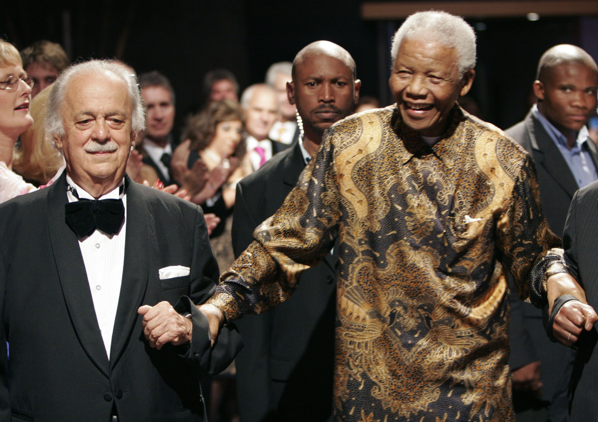 Το Ελληνο-Αφρικανικό Επιμελητήριο τιμά τη μνήμη του Ν.Μαντέλα