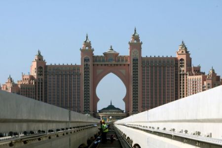 Πληθαίνουν τα θεματικά πάρκα στον Περσικό Κόλπο