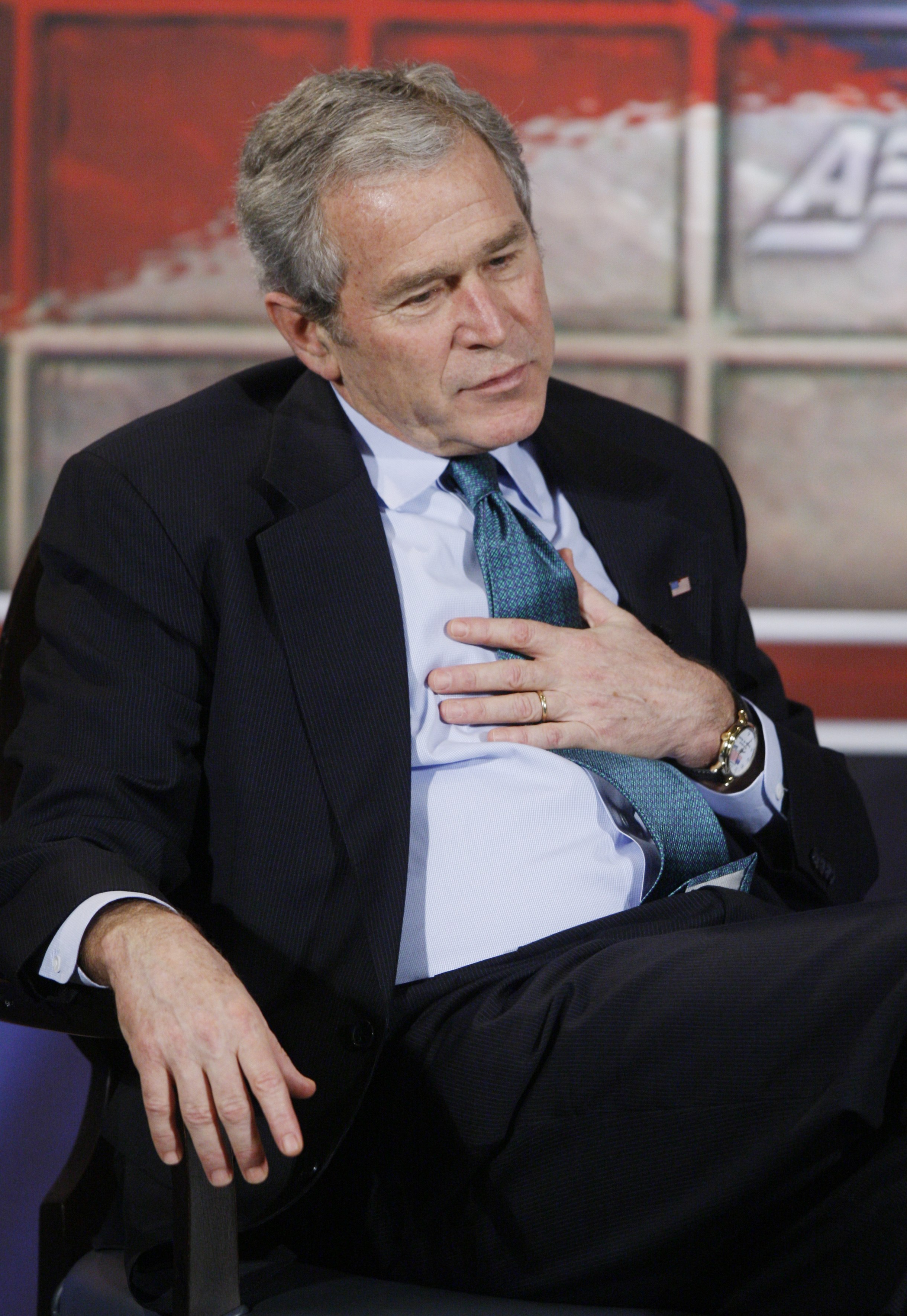 Τζορτζ Μπους: Υπεβλήθη σε επέμβαση αγγειοπλαστικής στην καρδιά