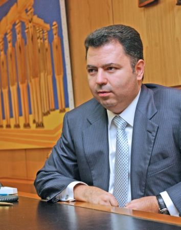 Οι δικαστικές περιπέτειες του κ. Λαυρεντιάδη