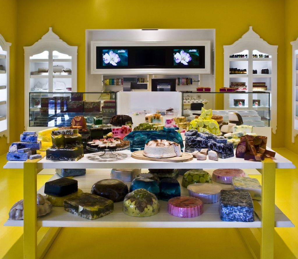 Η Fresh Line κάνει κλικ στο Amazon.co.uk