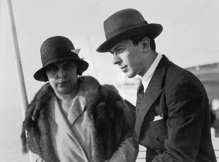 Ανδρέας Εμπειρίκος: Το παζλ της ποίησης του έλληνα υπερ­ρεαλιστή