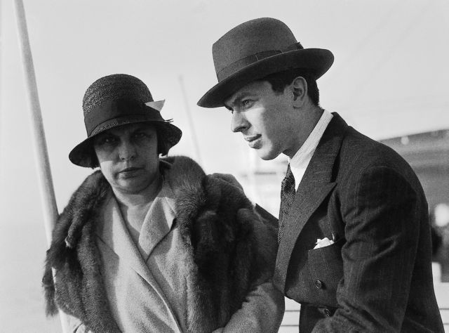 Ανδρέας Εμπειρίκος: Το παζλ της ποίησης του έλληνα υπερ­ρεαλιστή