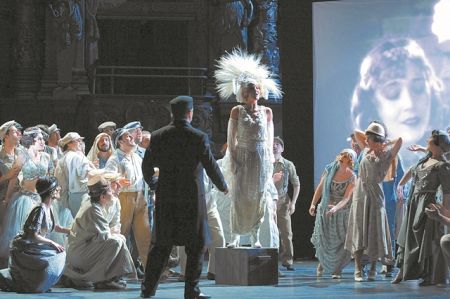 Το Μέγαρο έρχεται στο… σπίτι!