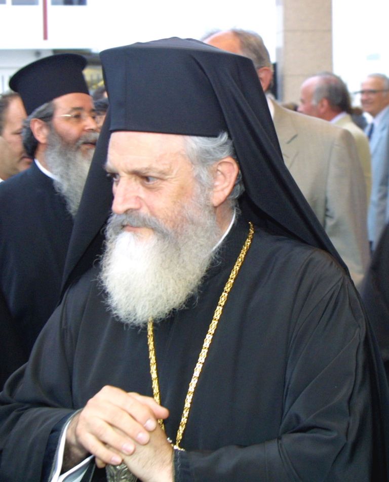Η απαλλαγή (;) Παντελεήμονος προκαλεί σάλο στην Εκκλησία | tovima.gr