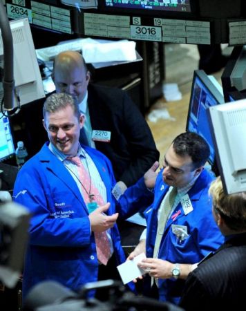 Οι τεχνολογικοί κολοσσοί έγιναν οι νέες επενδυτικές τράπεζες