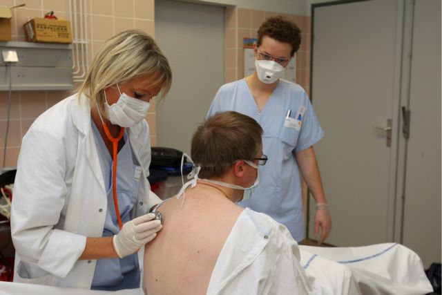 KEELPNO: Seasonal flu virus outbreak claims 45 lives in Greece