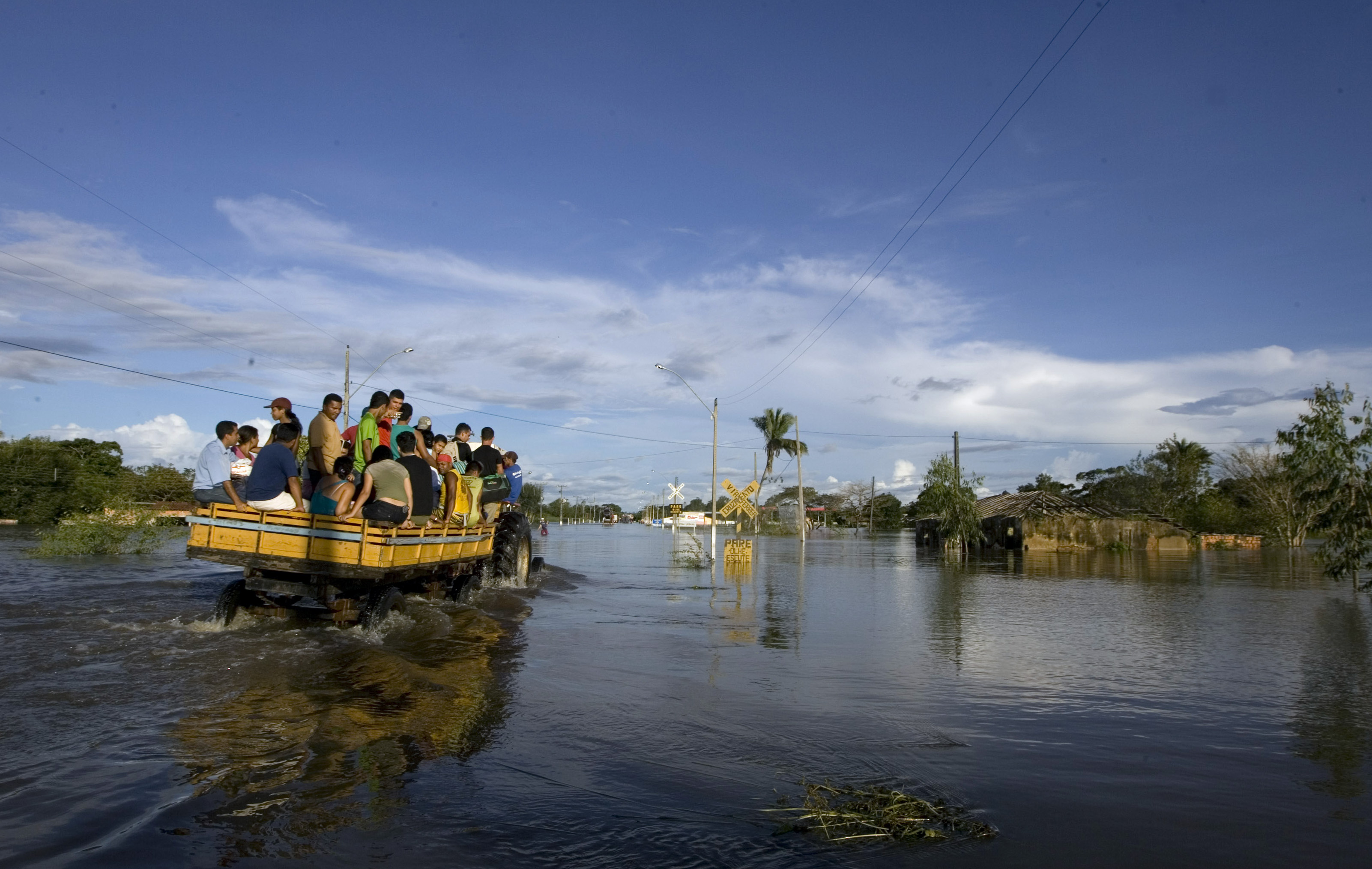 Σε συναγερμό για κίνδυνο πλημμυρών η Βραζιλία