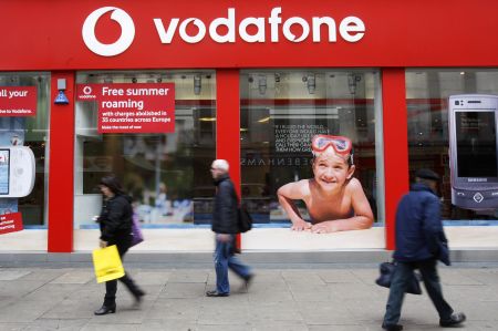 Προς ολοκλήρωση η εξαγορά της HOL από την Vodafone