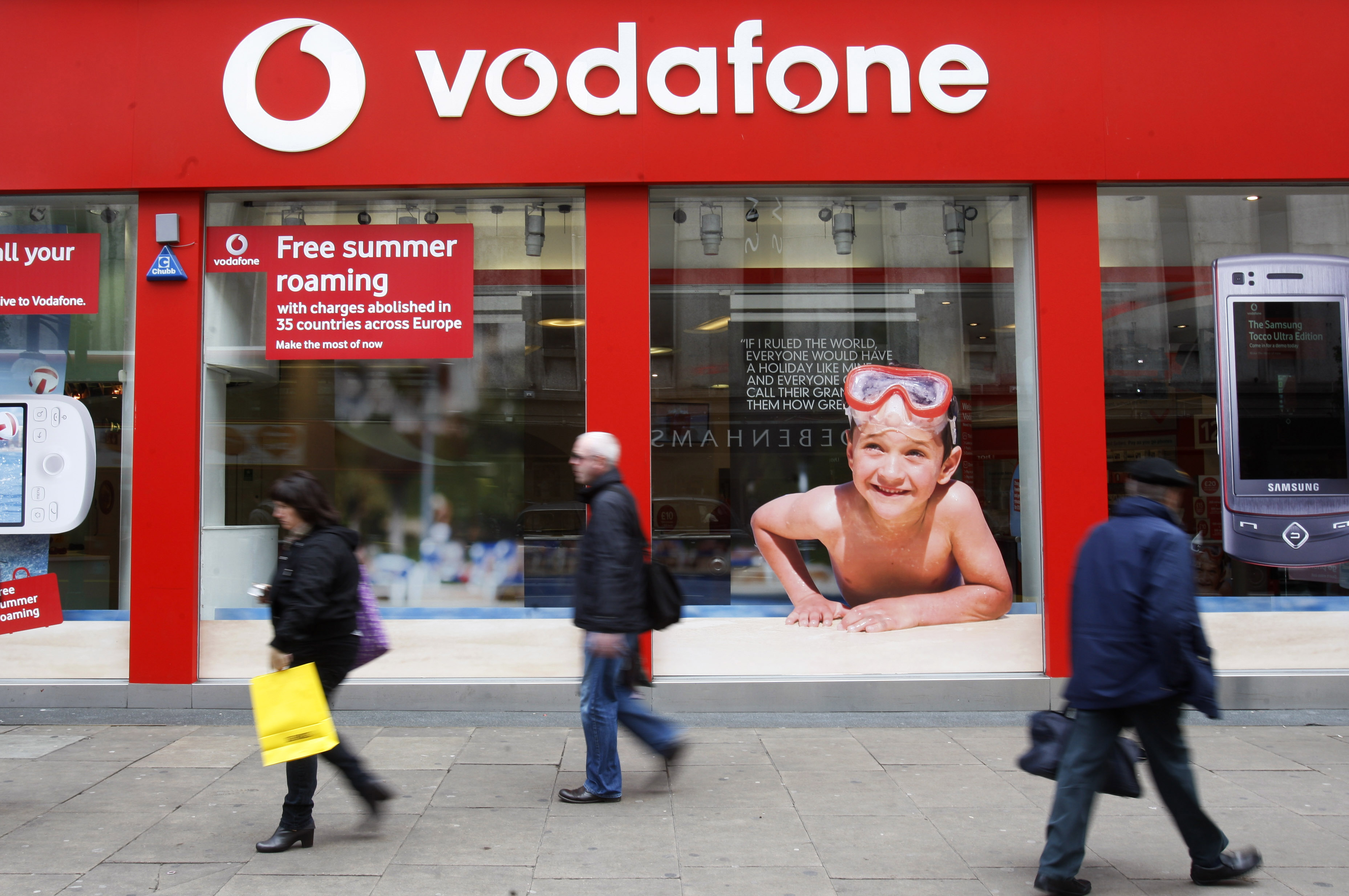 Προς ολοκλήρωση η εξαγορά της HOL από την Vodafone