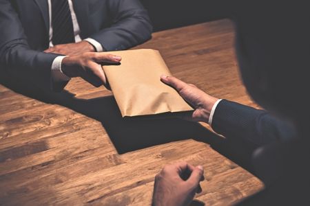 Διώξεις για διαφθορά στο Τμήμα Προστασίας Μαρτύρων της ΕΛ.ΑΣ.