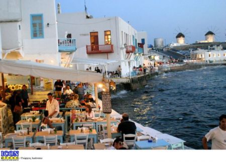 Οι συμμορίες πάνε στα νησιά