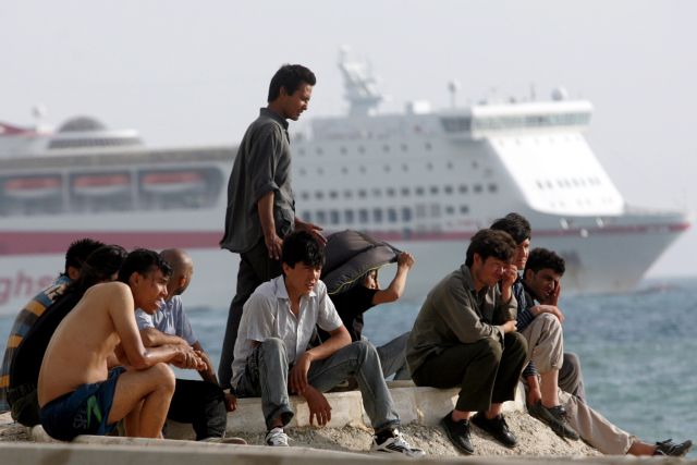 Πάτρα: Συνελήφθησαν 110 μετανάστες και 15 διακινητές