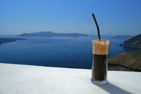 Γιατί βάζουμε ζάχαρη στον καφέ;