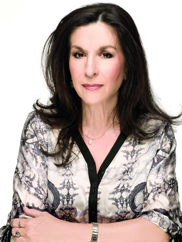 12 ερωτήσεις στη Νένα Μεντή