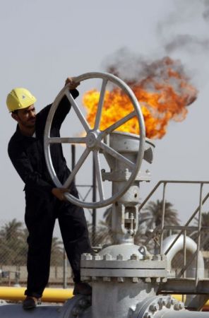 Σε ασφαλείς χώρες τώρα το κυνήγι του πετρελαίου