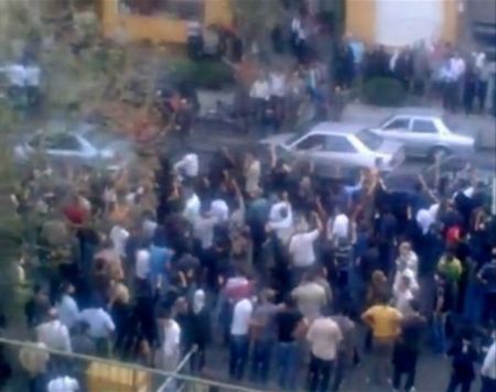 Οργή στους δρόμους του Ιράν και αντικυβερνητικά συνθήματα