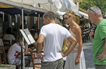 Οι «εθελοντές επιθεωρητές» με τις κάμερες