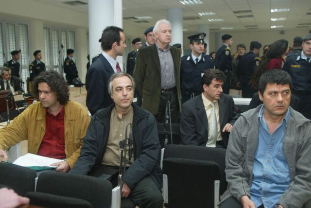 Οταν η ΕΛ.ΑΣ. επισκεπτόταν… μέντιουμ για να εξαρθρώσει τη 17Ν