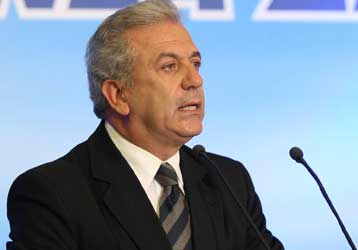 <b>Νέα Δημοκρατία</b>Απέσυρε την υποψηφιότητά του για την προεδρίατου κόμματος ο Δημήτρης Αβραμόπουλος