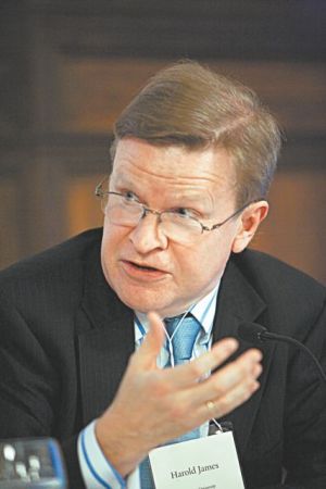 Χάρολντ Τζέιμς: «Τώρα πια η Ελλάδα μπορεί να ελπίζει»