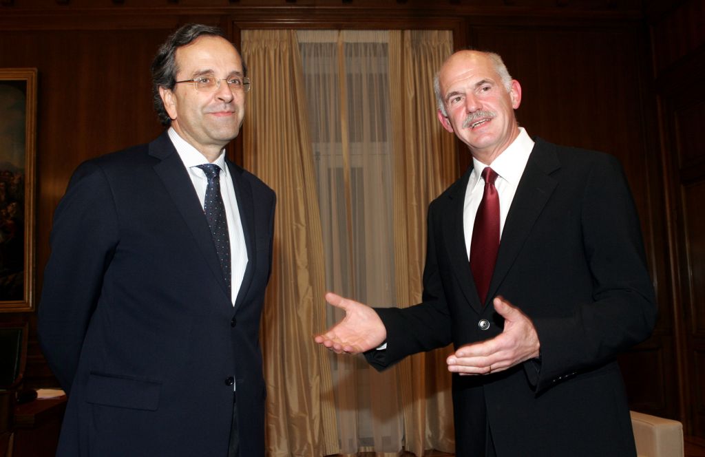 <b>Παπανδρέου και Σαμαράς: καλή αρχή…</b>Πρώτη συνάντηση χθες στο Μέγαρο Μαξίμου – Συναίνεση ζήτησε ο Πρωθυπουργός – «Θα είμαστε πότε μαζί και πότε απέναντι» απάντησε ο αρχηγός της ΝΔ