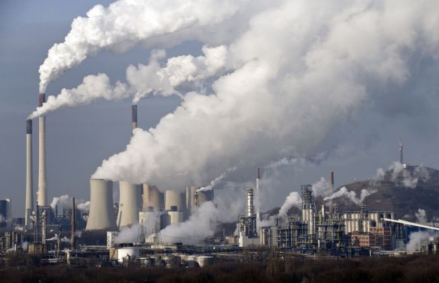 Ε.Ε.: 40% η μείωση των εκπομπών αερίων θερμοκηπίου έως το 2030