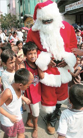 Γιατί χαρίζουμε δώρα τα Χριστούγεννα