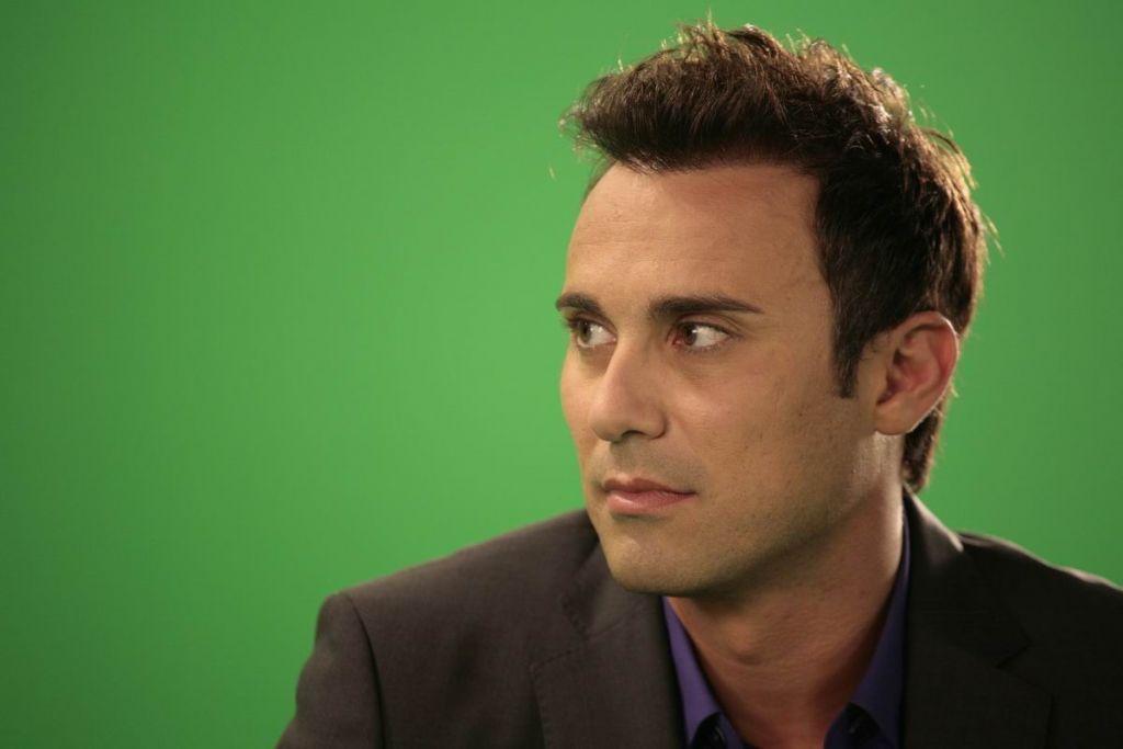 Ο Γ. Καπουτζίδης παρουσιαστής στο Mega