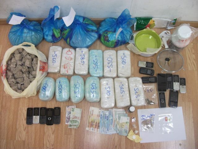 Πέντε συλλήψεις για εισαγωγή ηρωίνης από την Τουρκία | tovima.gr