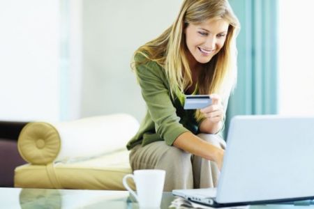 Eξιχνίαση υπόθεσης απάτης με προπληρωμένες κάρτες