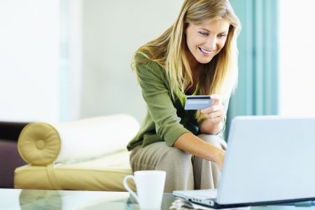 Τελευταίοι οι Έλληνες στην Ε.Ε. στις διαδικτυακές αγορές