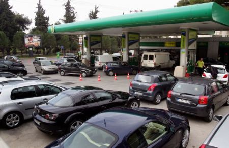 «Χαοτική» η κατάσταση στην αγορά πετρελαιοειδών λέει η ΠΟΠΕΚ